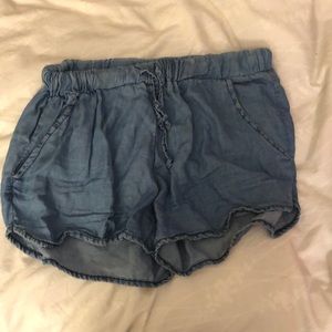 Medium comfy denim linen shorts